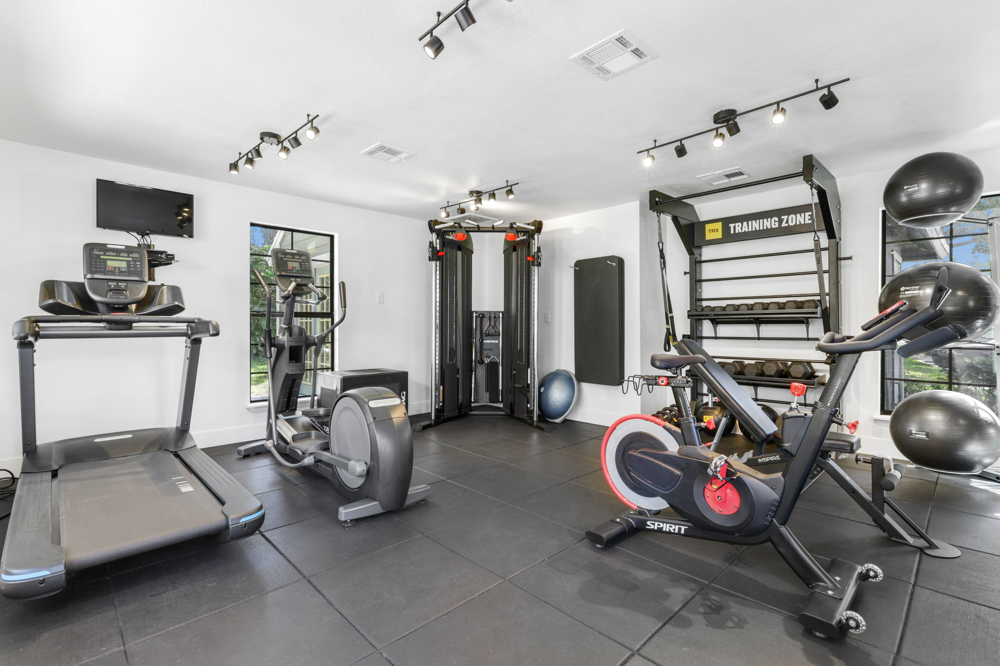 The fitness center at St. James Crossing apartments in Tampa, Florida.