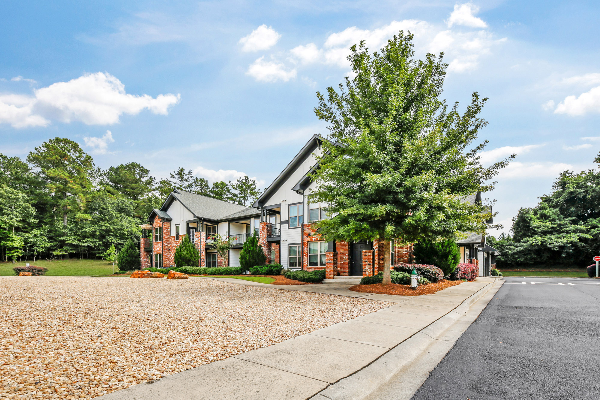 The view of a two-story apartment community in Woodstock, GA.